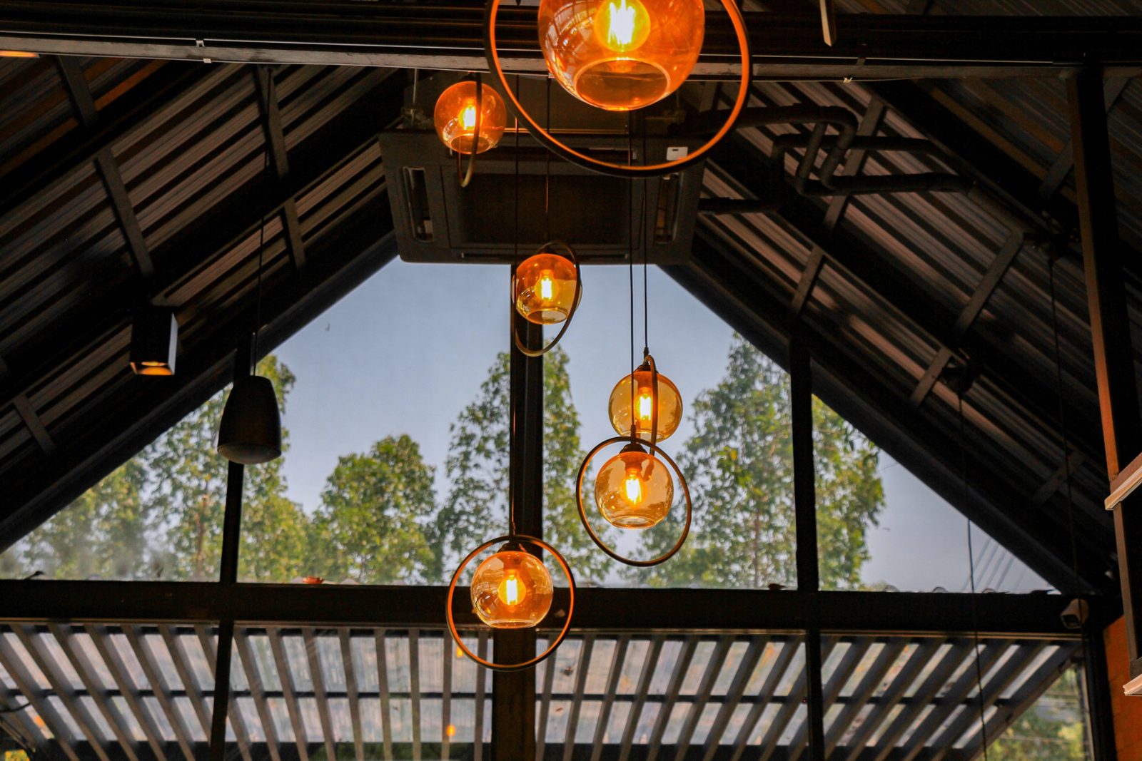 Woodland Cafe Restaurant & Bar