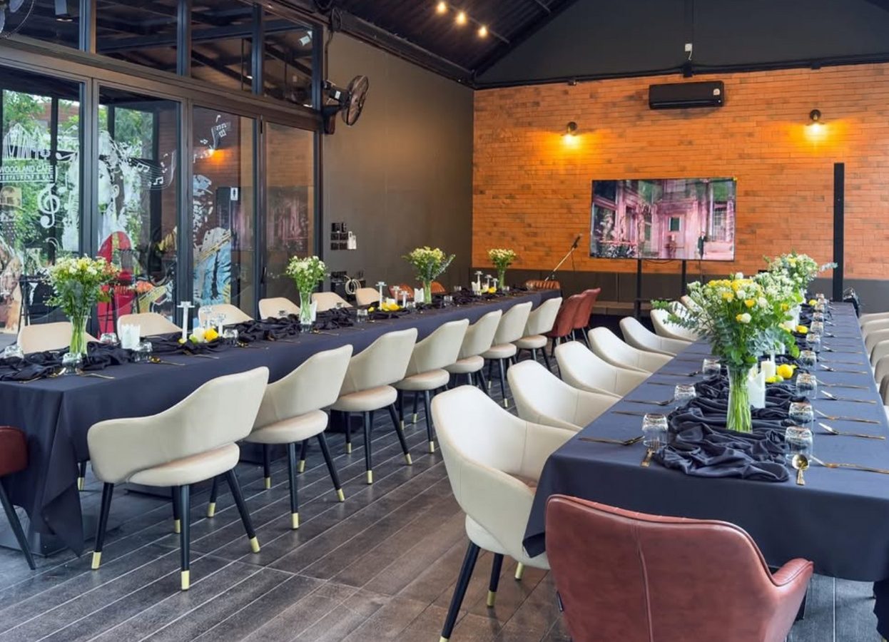 Woodland Cafe Restaurant & Bar