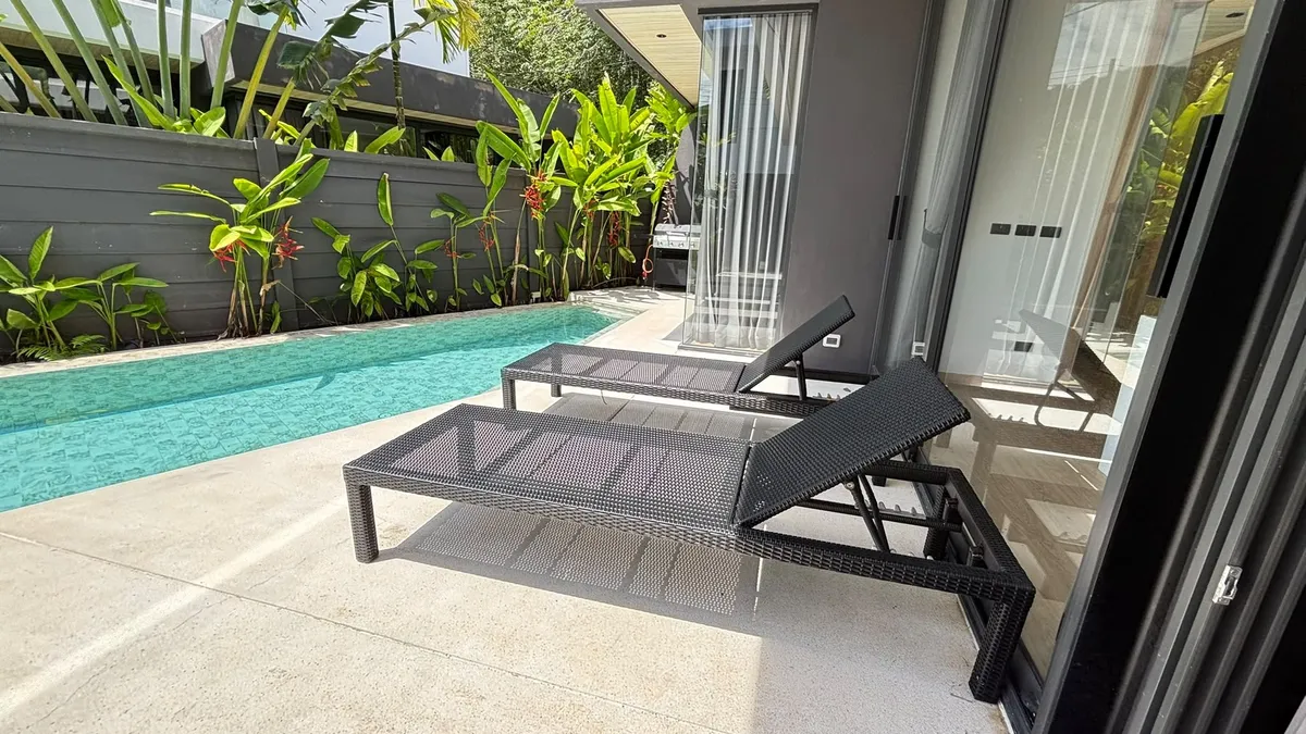 Aileen Villas The Tropico