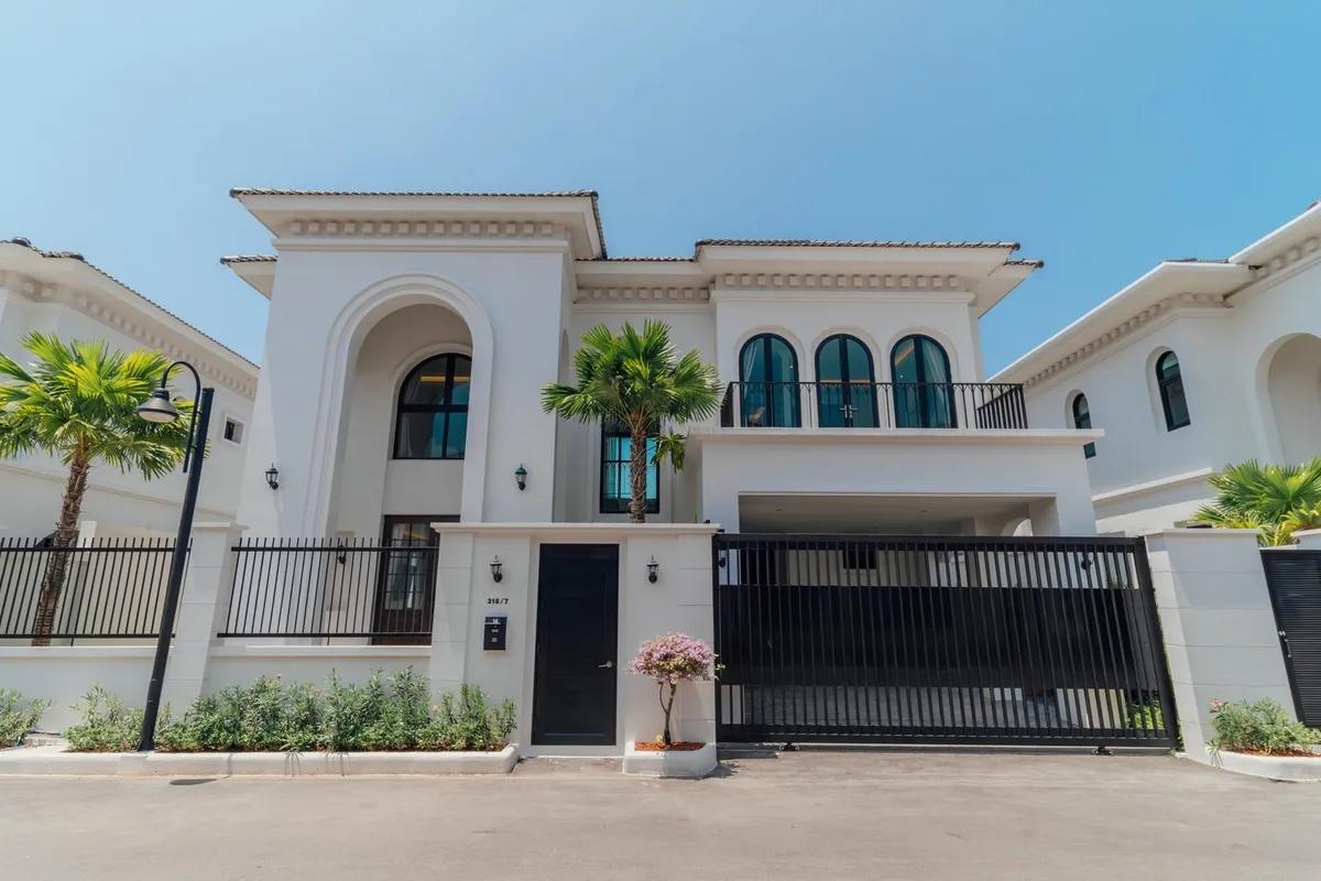 Fifth Element Villa