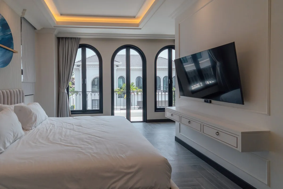Fifth Element Villa