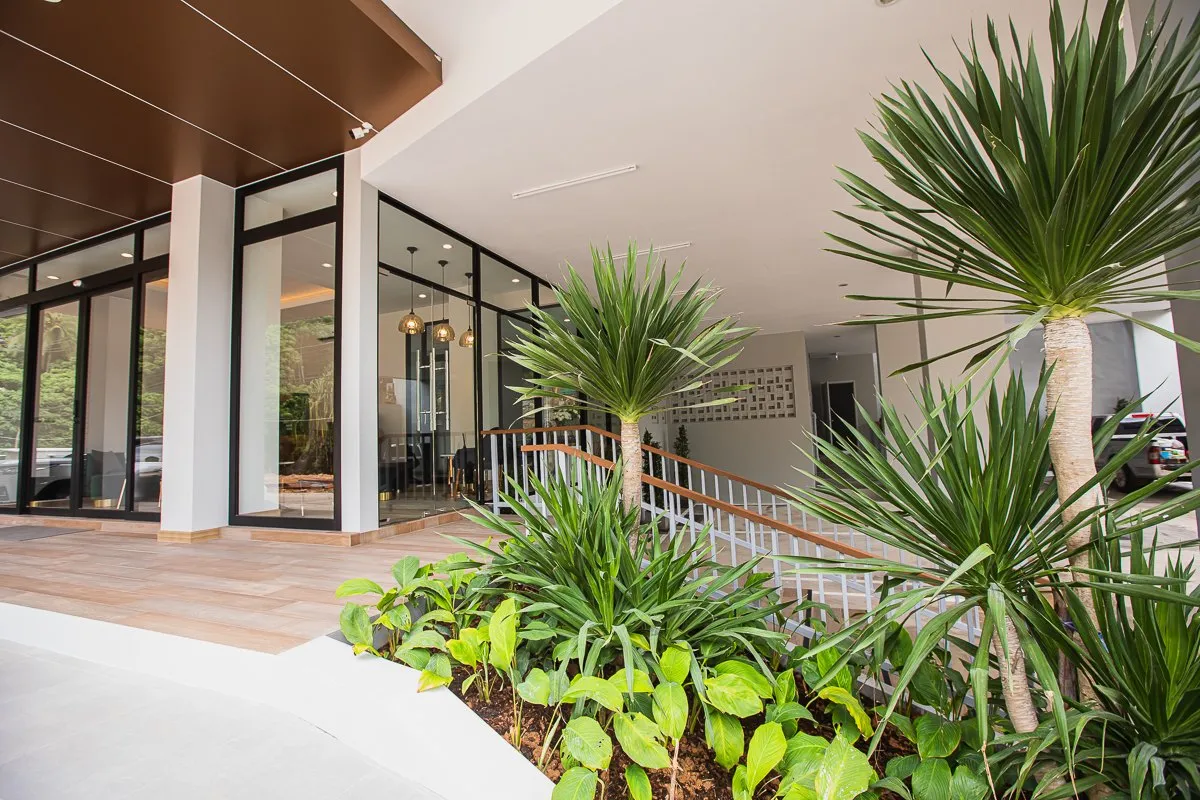 Palmetto Condominium Karon