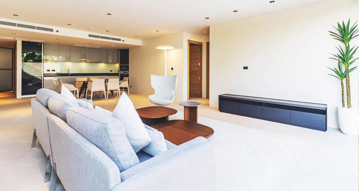 Bluepoint Condominiums