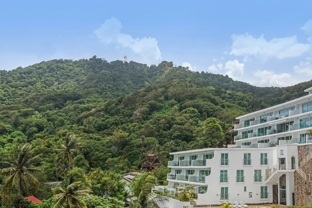 Kata Ocean View Condominium