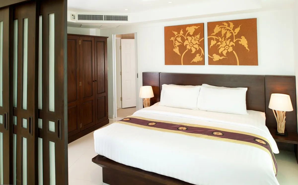 Kata Ocean View Condominium