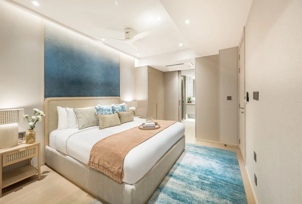 Laguna Beach Residences Bayside
