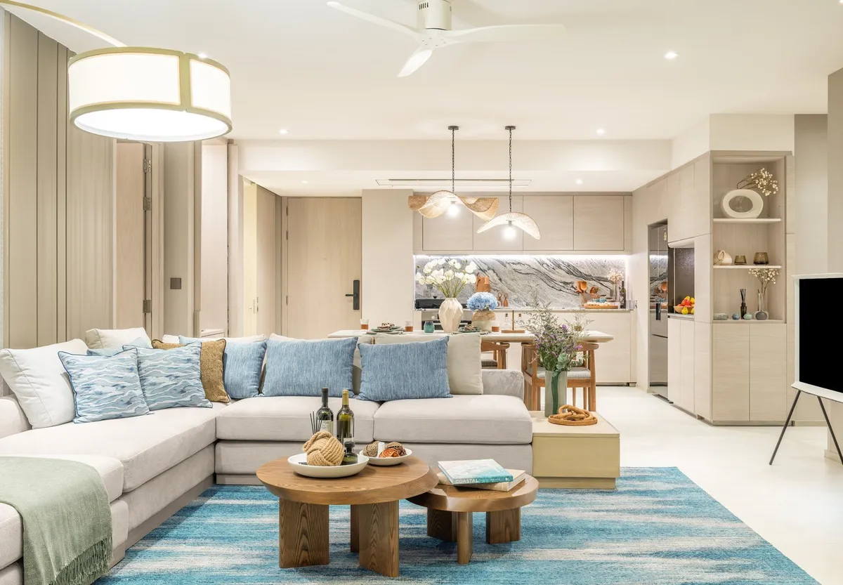 Laguna Beach Residences Bayside