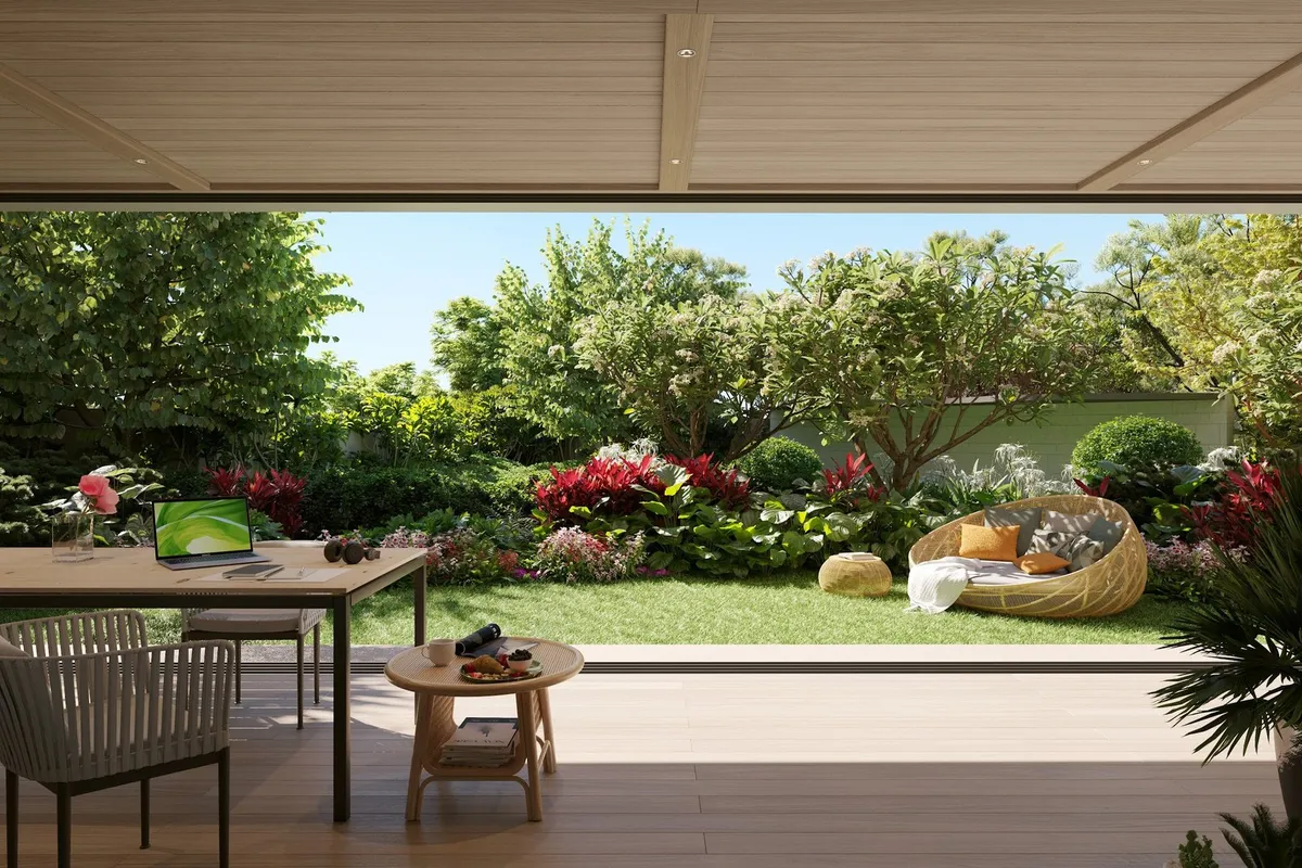 Laguna Beach Residences Reef