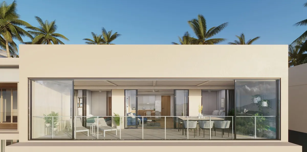 Laguna Beach Residences Reef