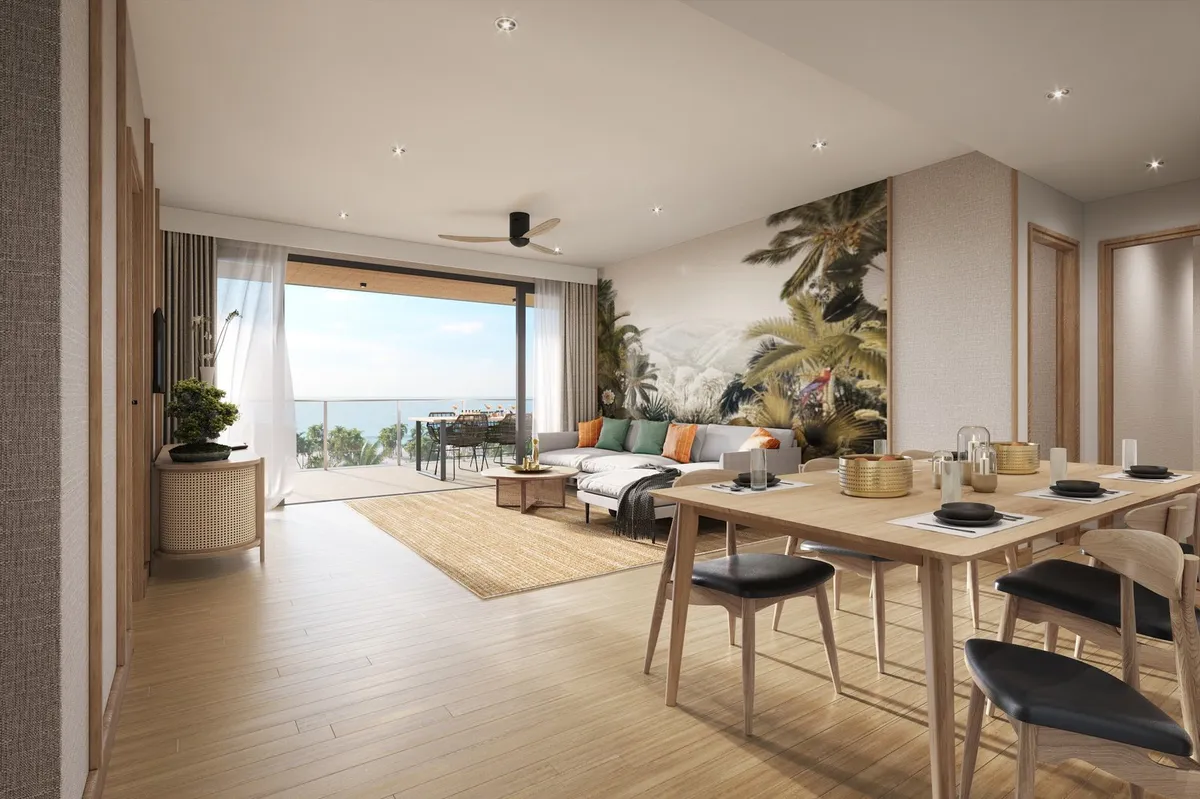 Laguna Beach Residences Seashore