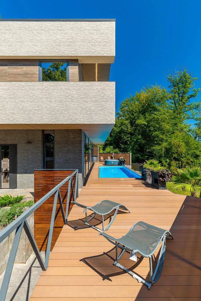House 250 m² · Akhun