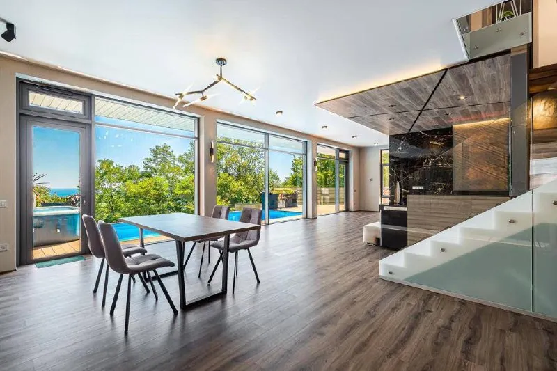 House 250 m² · Akhun