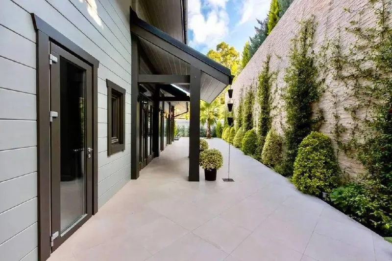 House 356 m² · Akhun
