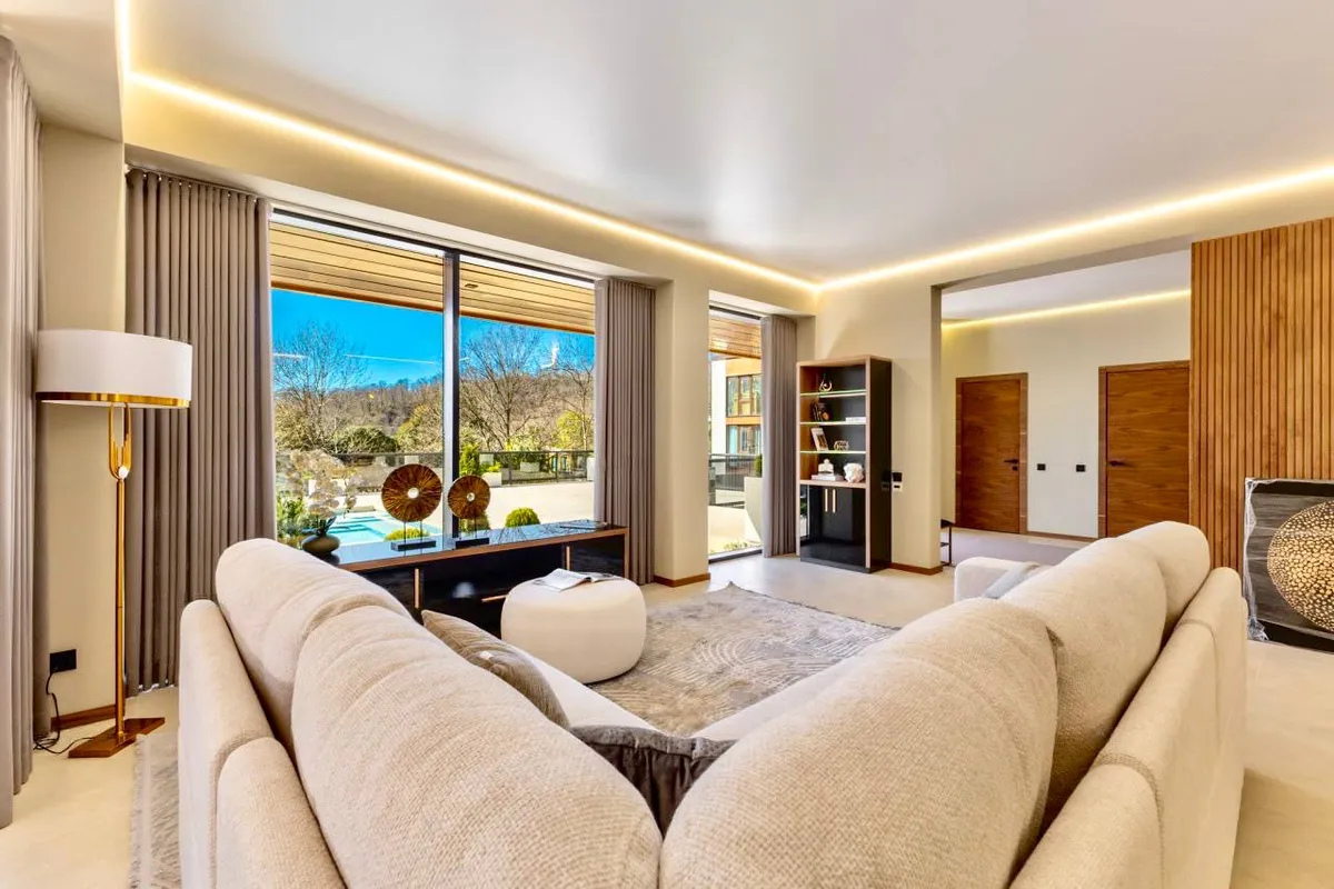 House 266 m² · Akhun
