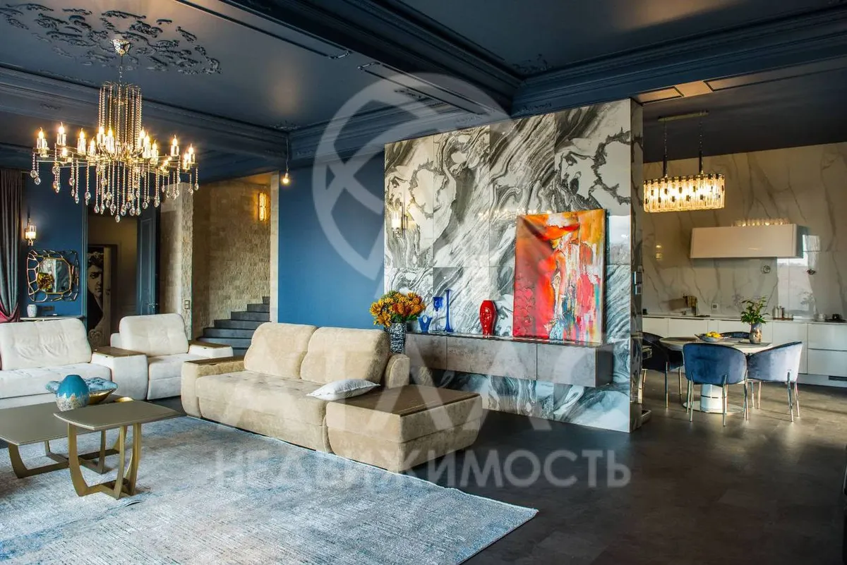House 800 m² · Khosta