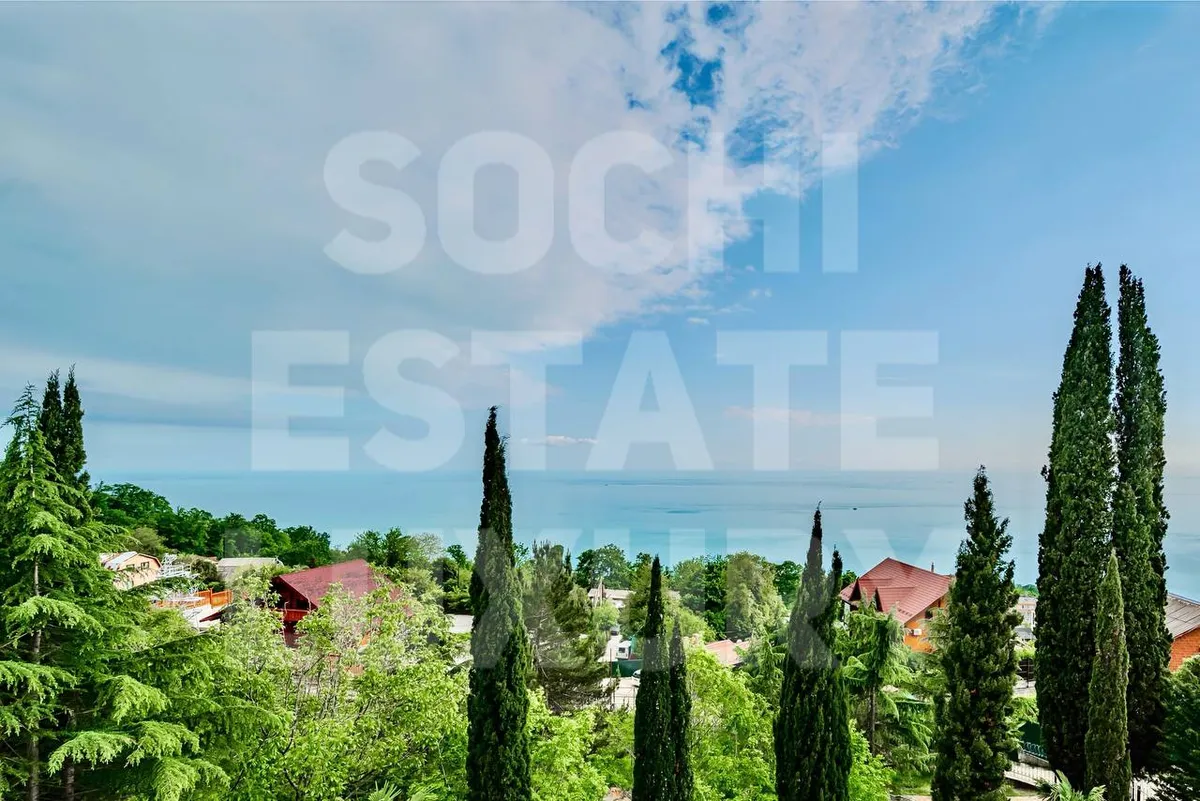 House 320 m² · Khosta