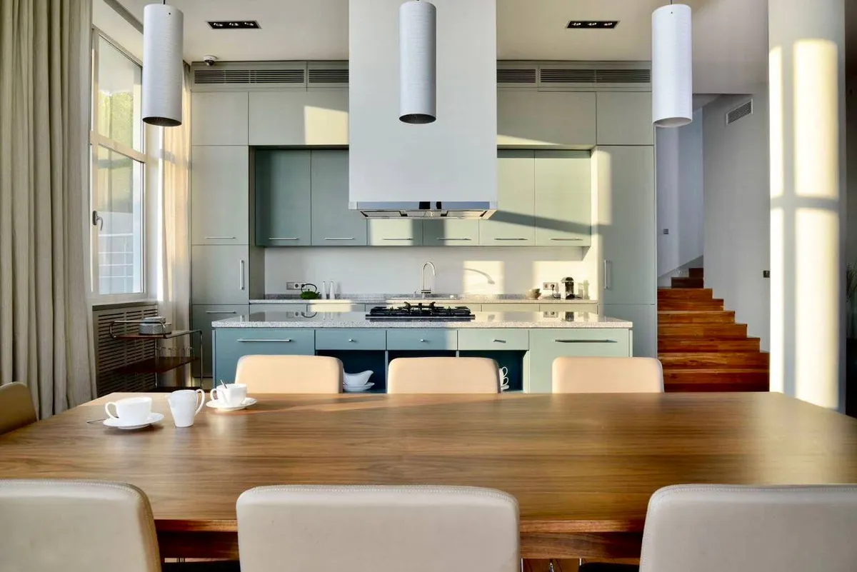 House 550 m² · Khosta