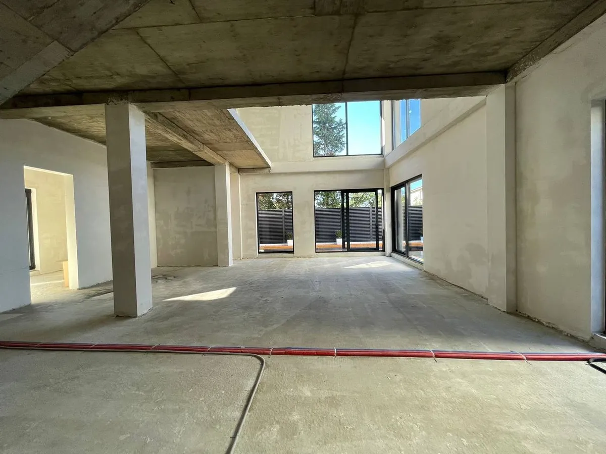 House 400 m² · Novy Sochi