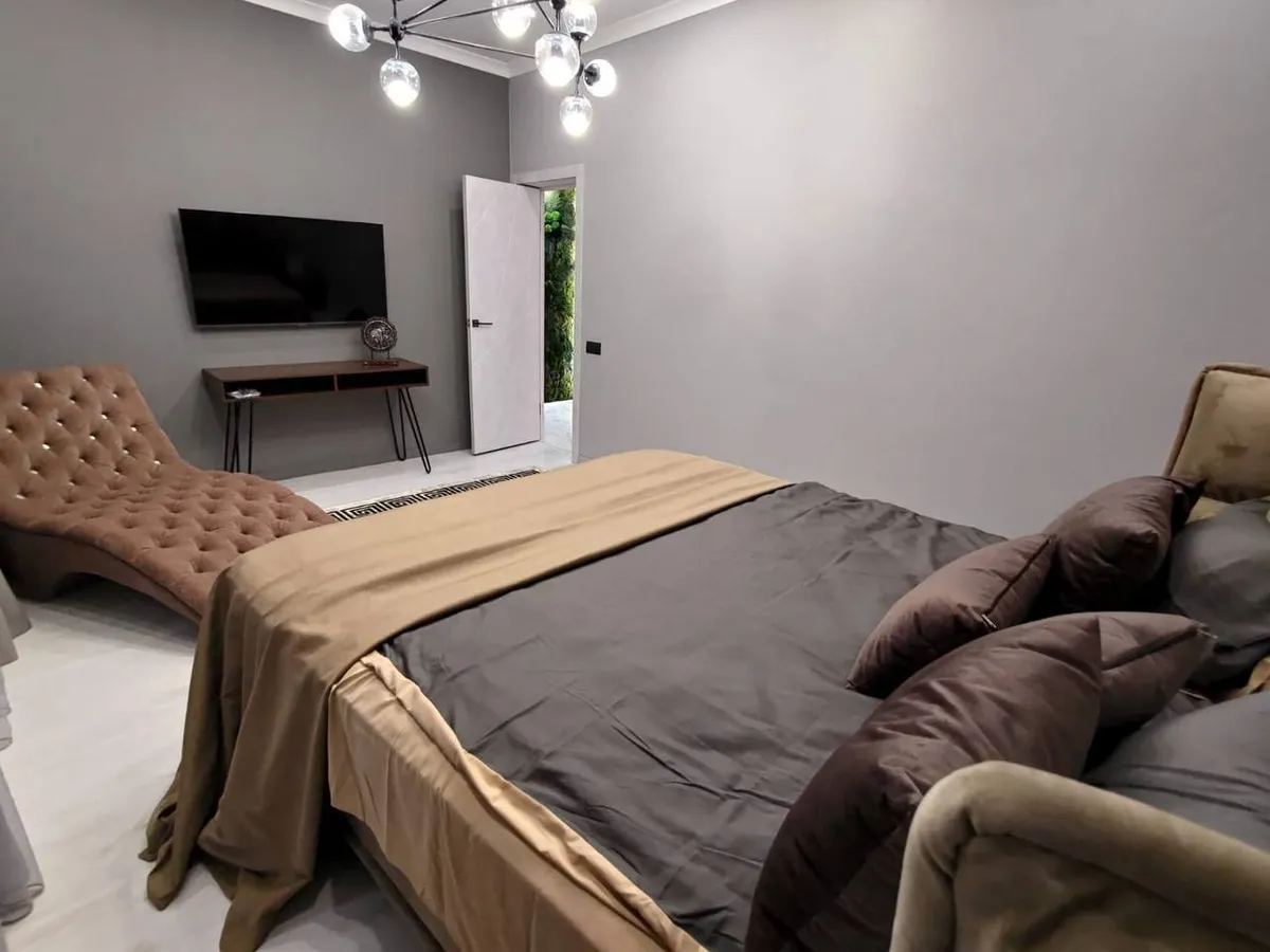 House 300 m² · Sirius